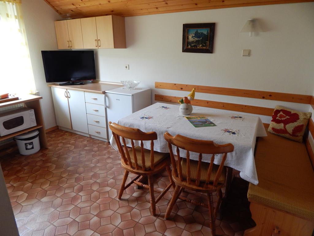 Apartma Zvan بليد الغرفة الصورة